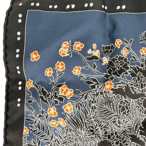 Authentic HERMES Robe Legere Embroidered Black Creme Silk Square Scarf 45 - Picture 7 of 15